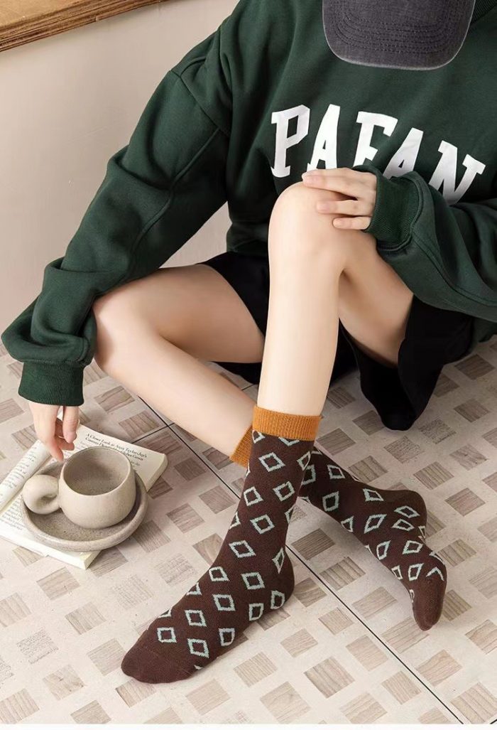 棉袜女中筒棉袜ins潮 Cotton socks women's mid length cotton socks Instagram