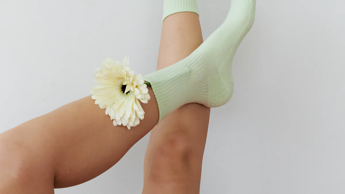 Solving the Comfort Conundrum: Women's Diabetic Socks for Ultimate Support